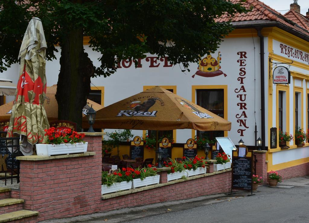 Hotel Koruna Карлштейн Екстер'єр фото